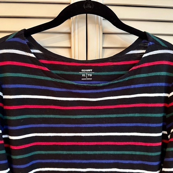 OLD NAVY, MULTICOLOR STRIPE TOP. ROUND NECK, LONG SLEEVE, SIDE SLITS. SIZE XL - Picture 2 of 6